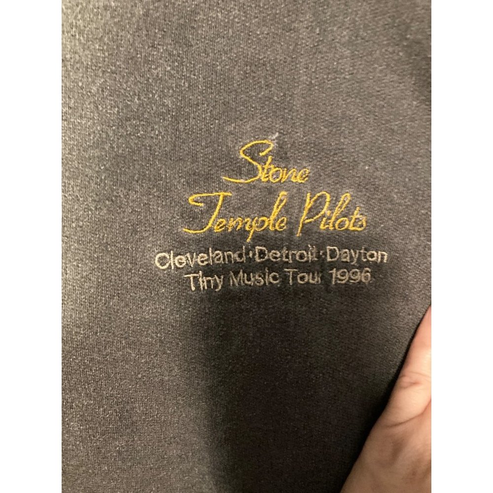 Stone Temple Pilots tour worn embroidered sweatshirt EXTREMELY RARE!